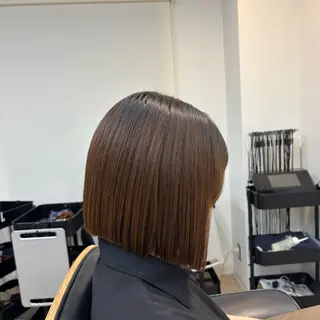 ショート レイヤー/艶々カラー /縮毛矯正/うみ🌟のヘアスタイル