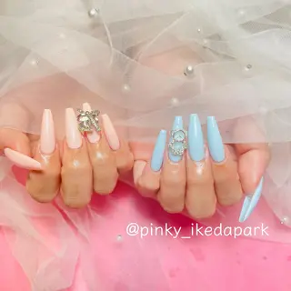 ネイル ピンキー 池田公園店のネイルデザイン