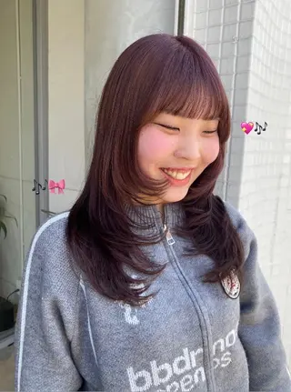 ロング レイヤーカット/ ダブルカラーサクライのヘアスタイル