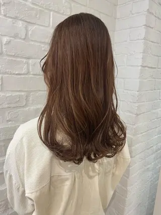 ロング カラー 🍀透明感抜群🍀/ ハイトーンカラーのヘアスタイル