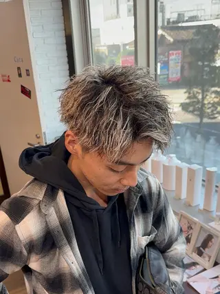 カラー パーマ メンズ Hazu 【パーマ特化美容師】のヘアスタイル