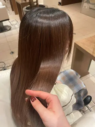 ロング カラー パーマ 山田 梨乃のヘアスタイル