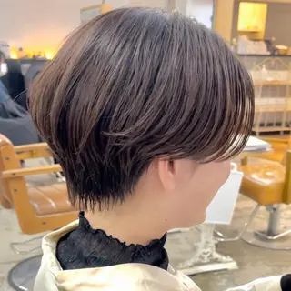 ショート ショートヘア、ボブ こやさん　コヤマのヘアスタイル
