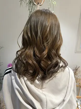 セミロング カラー 🌷花屋併設サロン 荘司まゆり🌷のヘアスタイル