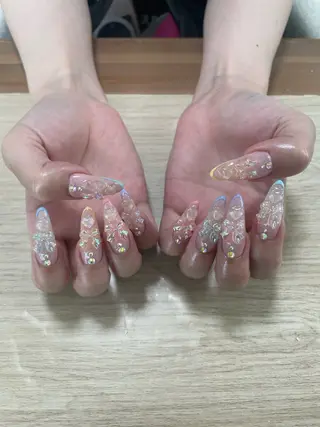 ネイル AZNAIL matsudaのネイルデザイン