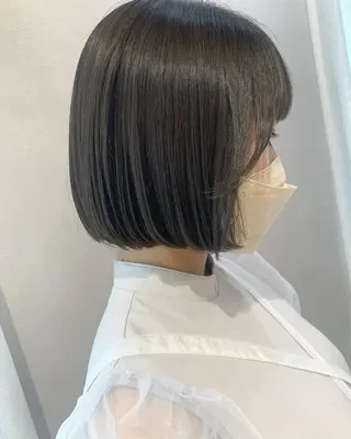 ショート カラー hub hair レイヤー/透明感のヘアスタイル