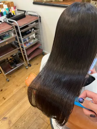 ロング ⚪️髪質改善 縮毛 店長 コウ⚪️のヘアスタイル