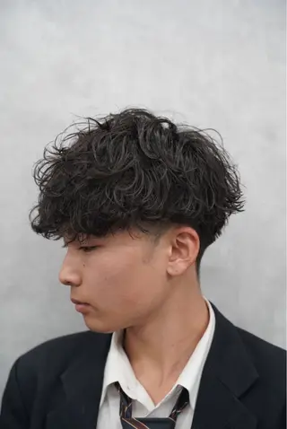 ミディアム パーマ メンズ 新宿No.1パーマ師 💈コウヨウ💈のヘアスタイル