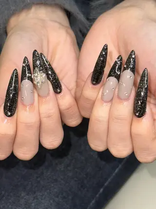 ネイル hazuki ☽ 5月予約受付中✨のネイルデザイン