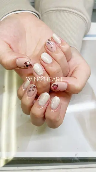 ネイル O. AKINAのネイルデザイン