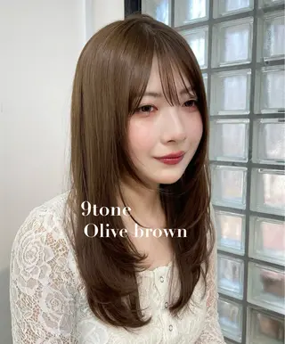 セミロング 🍑暖色／レイヤー／ 真希🎀のヘアスタイル