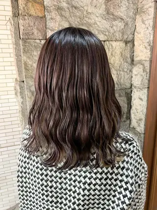 セミロング カラー 蓮見  友里のヘアスタイル