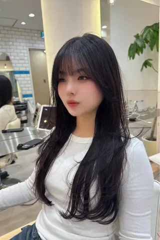 ロング カラー 絶対垢抜けレイヤー/ 透明感カラーリョウヤのヘアスタイル