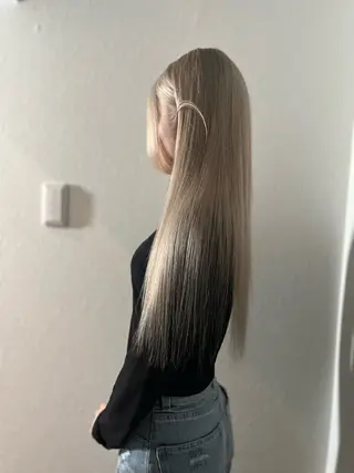 💖艶ハイトーン髪質 改善💖ケンシンのヘアスタイル