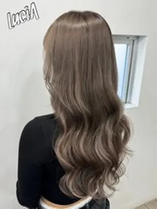 ロング ヘアアレンジ カラー LuciAエクステ カラー3000セラのヘアスタイル
