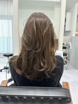 ロング 西川 ことねのヘアスタイル