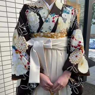 yumemiレイヤー ‎✴︎ 透明感カラーのヘアスタイル