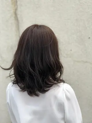 ミディアム AYAKA 下北沢suuのヘアスタイル