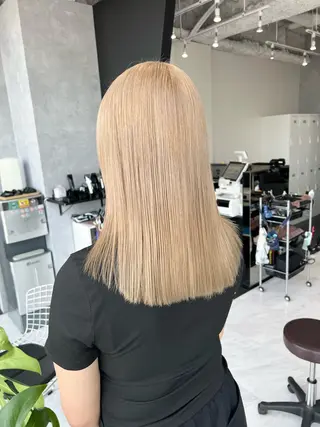カラー SALOWIN栄 高須大貴のヘアスタイル