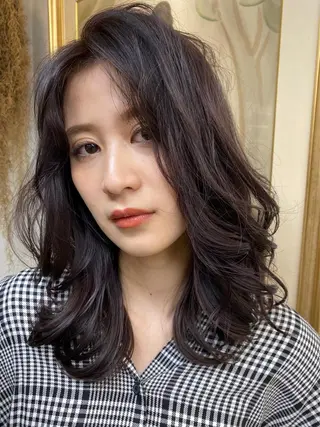 セミロング LIBRO所属・Moca 〰️のヘアスタイル