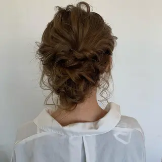 ミディアム 甲斐 もあのヘアスタイル