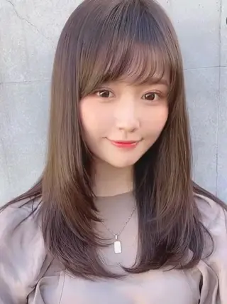 ロング ブリーチなし 透明感カラー/艶髪のヘアスタイル