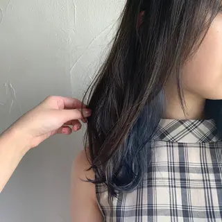 ロング カラー 山下 千明のヘアスタイル