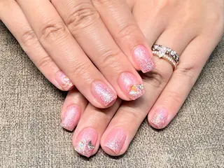 ネイル こまつ ななのネイルデザイン