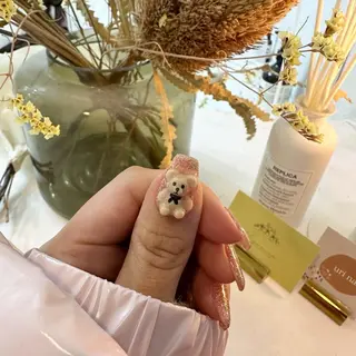 ネイル Elegancia. Hiromiのネイルデザイン