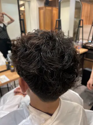 ショート TSUMUGI ／縮毛矯正✨️のヘアスタイル