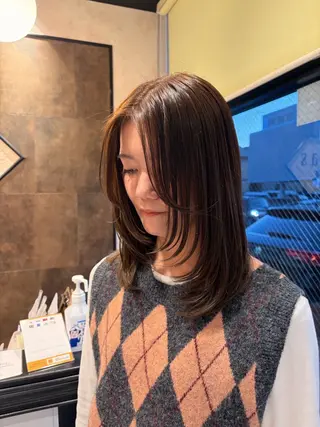 ミディアム 野上 麗のヘアスタイル