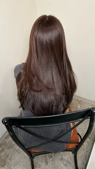 ロング カラー 小澤 一稀のヘアスタイル