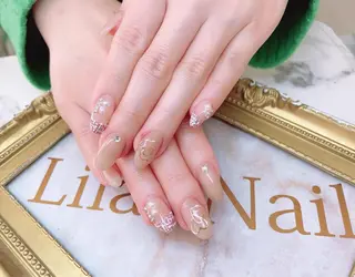 ネイル Lilas Nailのネイルデザイン