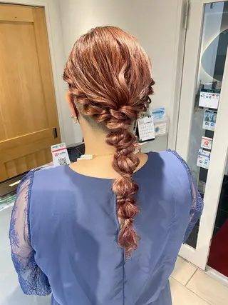 ロング ヘアアレンジ Aya　ブリーチなし 🌱　ダブルカラーのヘアスタイル