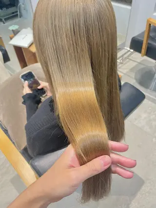 ロング カラー 播磨茜/谷町四丁目/ Le'a/スパニストのヘアスタイル