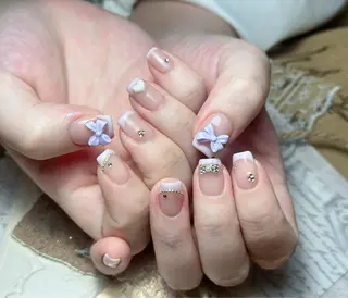 ネイル ishiro 🍂のネイルデザイン