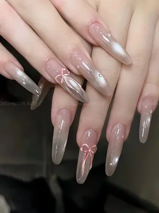 カラー AIN Nailのネイルデザイン