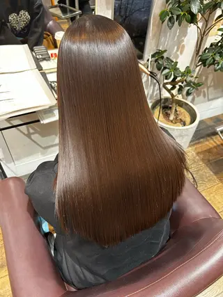 ロング 髪質改善ストレート/ 藤井悠也のヘアスタイル