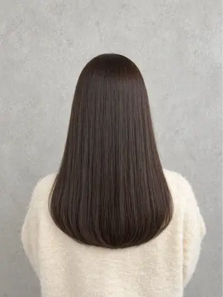 ロング 若月 七海のヘアスタイル