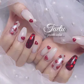 ネイル 𝐓𝐀𝐄𝐓𝐔 💜Ayumiのネイルデザイン