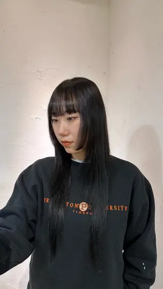ロング カラー naturalカラー / Rukaのヘアスタイル
