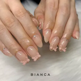 ネイル Bianca ABEのネイルデザイン