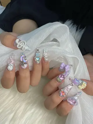 ネイル Rei _Nail 新宿のネイルデザイン