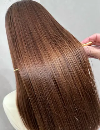 ロング Luana 照沼翔太のヘアスタイル