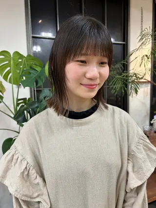 ミディアム SUNSUNSUN 斎藤天海のヘアスタイル