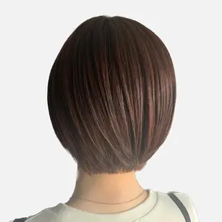 ショート 神田 桃菜のヘアスタイル