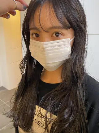 セミロング カラー 砂原 ひよりのヘアスタイル