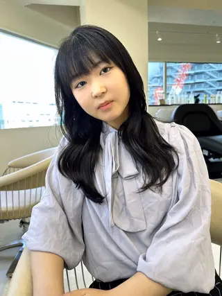 ロング カラー センターパート/ 暖色カラーayuのヘアスタイル