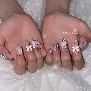 ネイル SALON ELVI.のネイルデザイン
