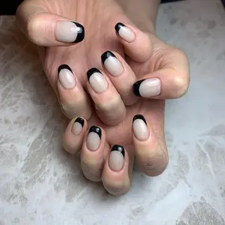 ネイル 里見 麗のネイルデザイン